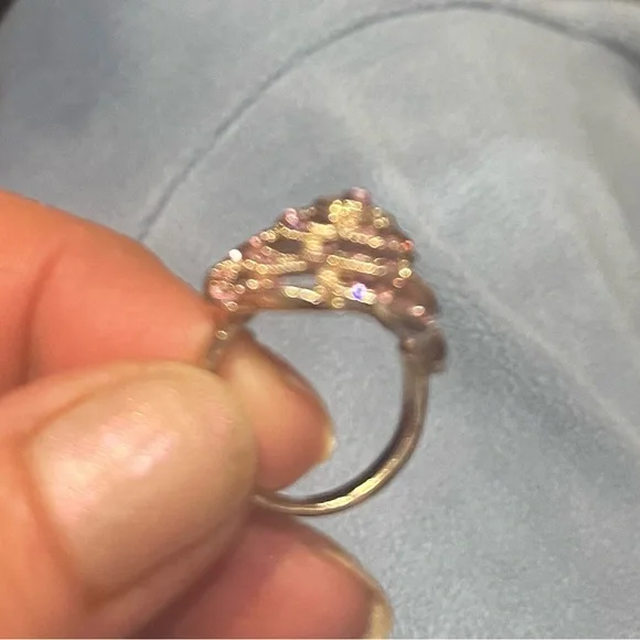 Vintage 1970’s rose stone golden ring. Perfect for Mothers Day - Picture 5 of 5